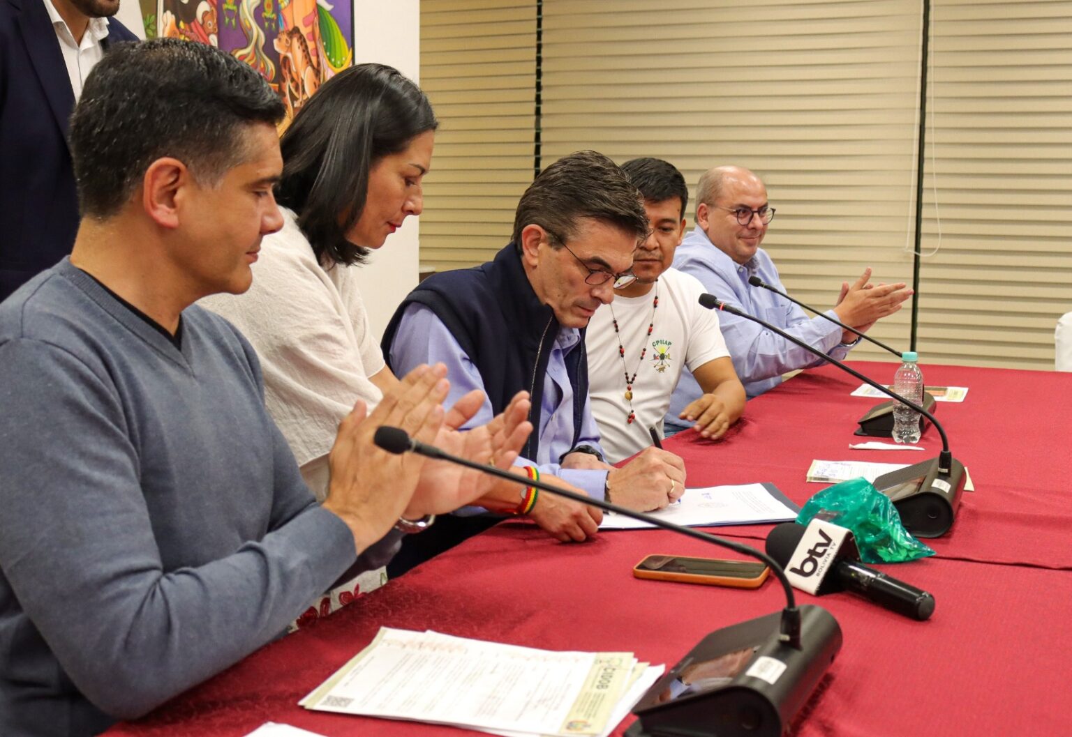Gobierno y Cidob firman acuerdo para modificar la Ley 1720